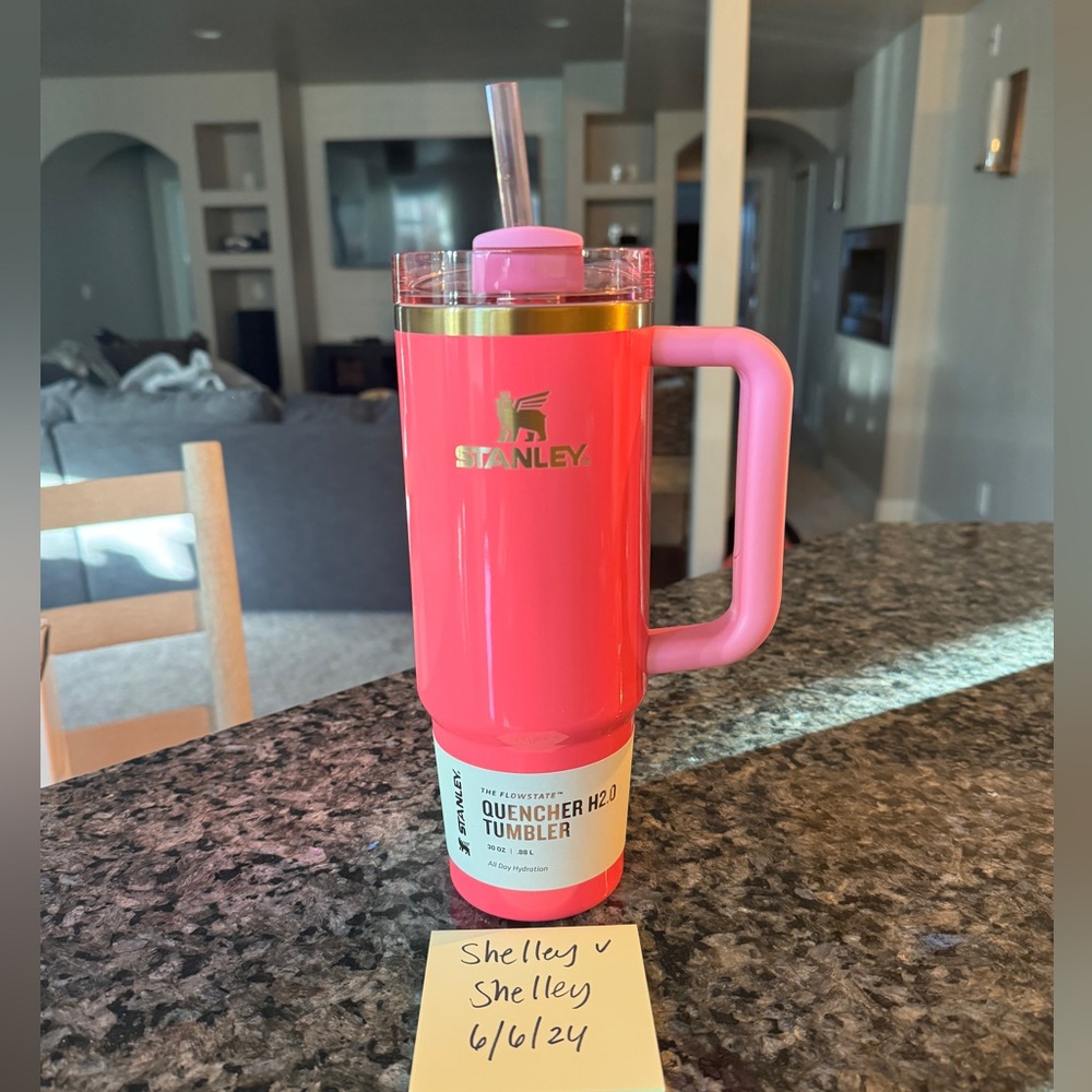 Stanley Pink Parade 30 Oz Limited Edition NWT
